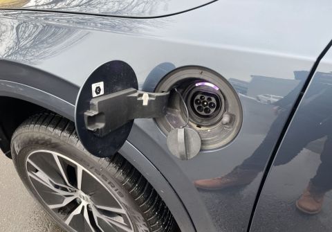 Volvo XC90 T8 Recharge Inscription, Tažné