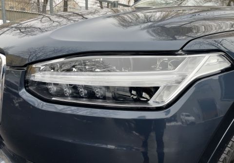 Volvo XC90 T8 Recharge Inscription, Tažné