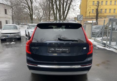 Volvo XC90 T8 Recharge Inscription, Tažné