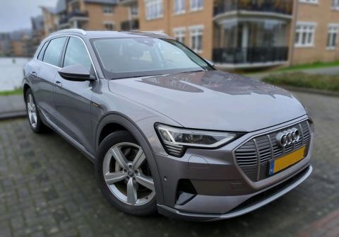 Audi e-tron 50 Launch Edition