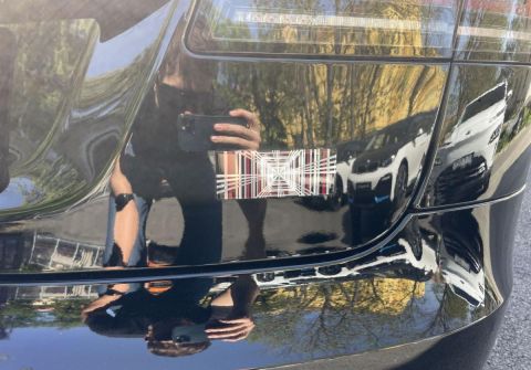 Tesla Model S Plaid YOKE