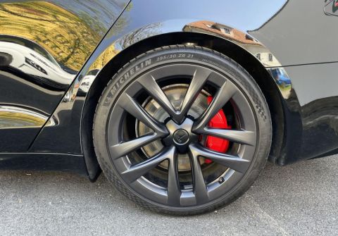 Tesla Model S Plaid YOKE