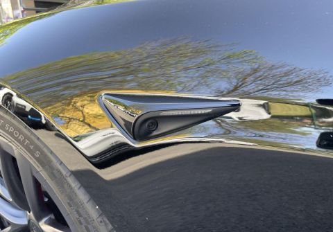 Tesla Model S Plaid YOKE