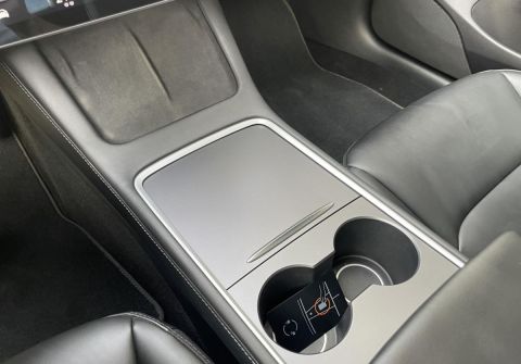 Tesla Model 3 SR PLUS,, 239kW, LFP Baterie