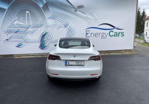 Tesla Model 3 SR PLUS,, 239kW, LFP Baterie