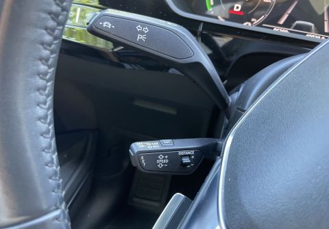 Audi e-tron 55 Quattro  Panorama HUD Tažné
