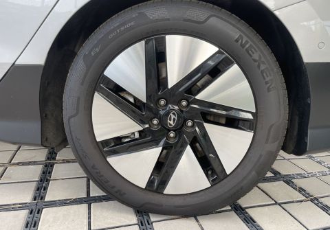 Hyundai Ioniq 6 77 kWh / Style POWER 4x4