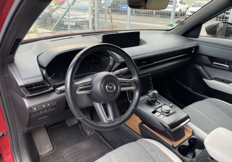Mazda MX-30 e-Skyactiv / HUD