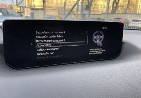 Mazda MX-30 e-Skyactiv / HUD