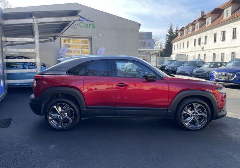 Mazda MX-30 e-Skyactiv / HUD