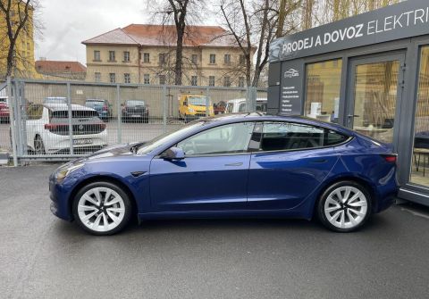 Tesla Model 3 239kW, Standart Range Plus LFP