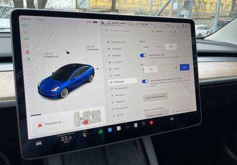 Tesla Model 3 239kW, Standart Range Plus LFP