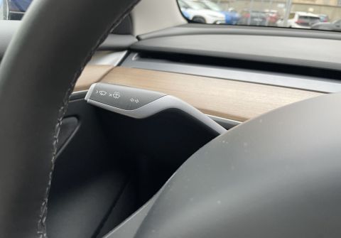 Tesla Model 3 239kW, Standart Range Plus LFP