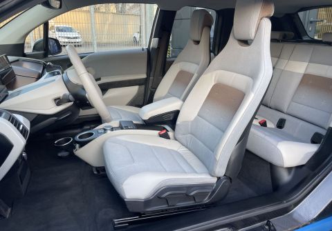 BMW i3 120Ah, 125kW, tepelné čerpadlo