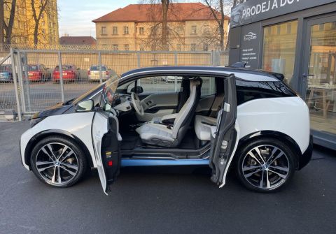 BMW i3 120Ah, 125kW, tepelné čerpadlo