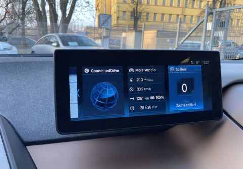 BMW i3 120Ah, 125kW, tepelné čerpadlo