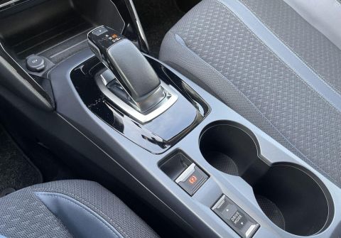 Peugeot 2008 e-2008 Allure, 100kW