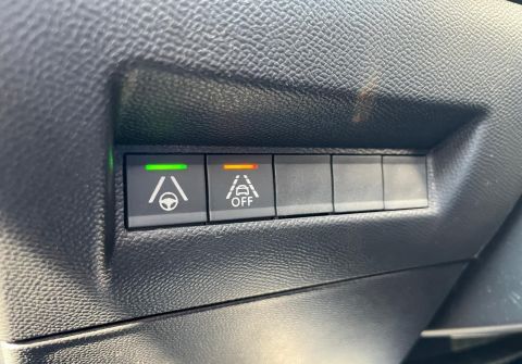 Peugeot 208 e-208 GT, 100kW, 95% SoH