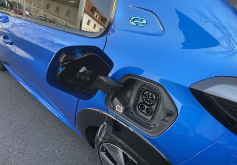 Peugeot 208 e-208 GT, 100kW, 95% SoH