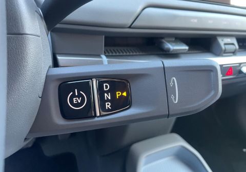 Kia EV3 AIR / 58,3 kWh / Tepelné čerpa