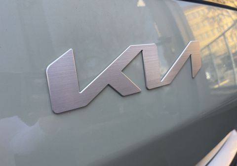 Kia EV3 AIR / 58,3 kWh / Tepelné čerpa