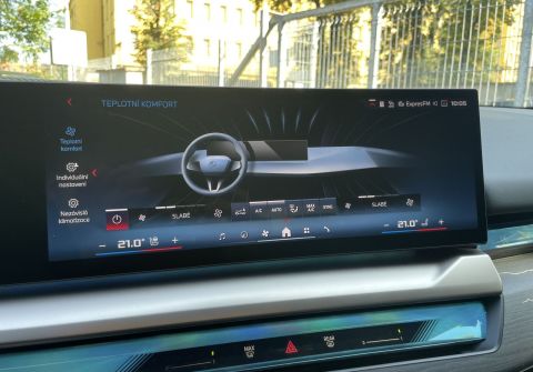 BMW i5 M60 B&W Panorama HUD