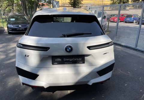 BMW iX xDrive40 H&K 360 Kamera