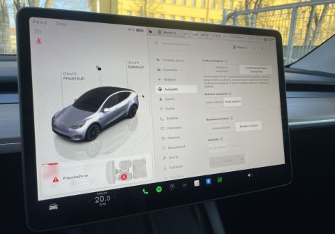Tesla Model Y Long Range 4WD, 75kWh, ČR, PPF