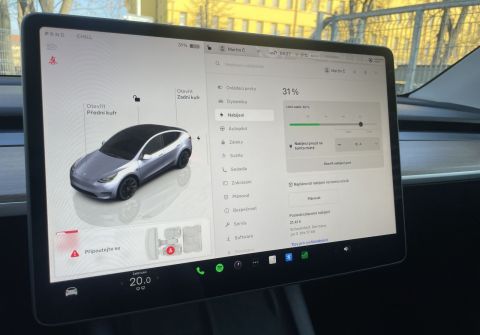Tesla Model Y Long Range 4WD, 75kWh, ČR, PPF
