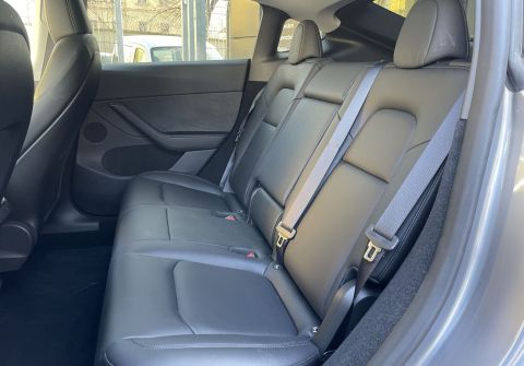 Tesla Model Y Long Range 4WD, 75kWh, ČR, PPF