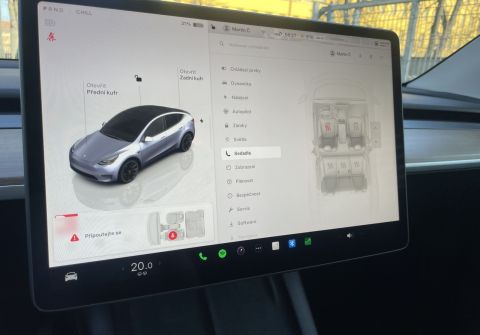 Tesla Model Y Long Range 4WD, 75kWh, ČR, PPF