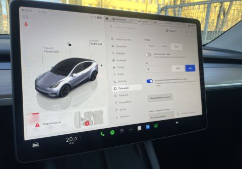Tesla Model Y Long Range 4WD, 75kWh, ČR, PPF