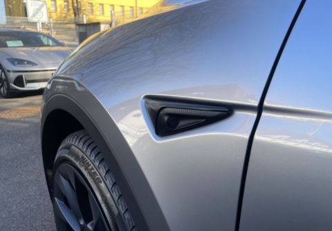 Tesla Model Y Long Range 4WD, 75kWh, ČR, PPF
