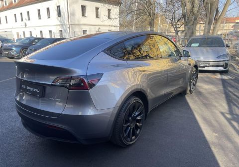 Tesla Model Y Long Range 4WD, 75kWh, ČR, PPF