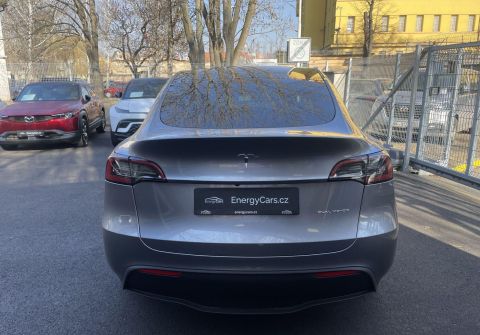 Tesla Model Y Long Range 4WD, 75kWh, ČR, PPF