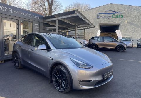 Tesla Model Y Long Range 4WD, 75kWh, ČR, PPF