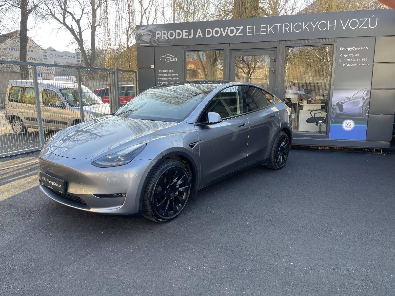 Tesla Model Y Long Range 4WD, 75kWh, ČR, PPF