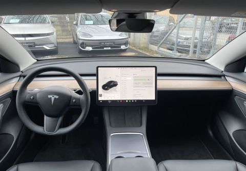 Tesla Model 3 Long Range RWD, 78kWh, ČR