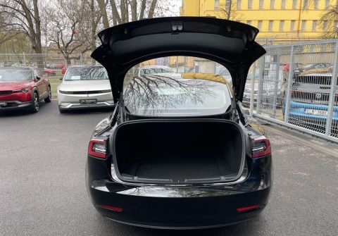 Tesla Model 3 Long Range RWD, 78kWh, ČR
