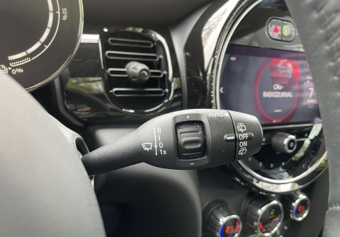 Mini Cooper SE 135 kW H/K Panorama HUD