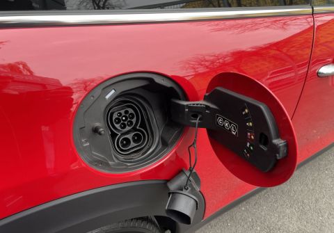 Mini Cooper SE 135 kW H/K Panorama HUD