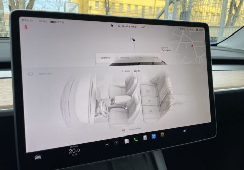 Tesla Model Y Performance, ČR, Enhanced AP
