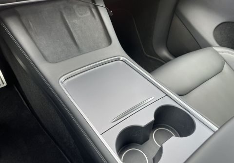 Tesla Model Y Performance, ČR, Enhanced AP