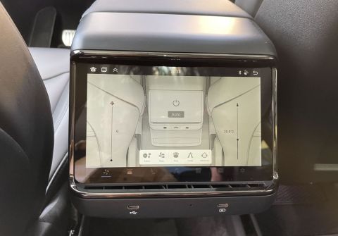 Tesla Model Y Performance, ČR, Enhanced AP