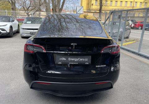 Tesla Model Y Performance, ČR, Enhanced AP