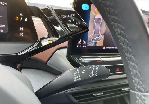 Volkswagen ID.4 PRO Performance 77 kWh/ Tažné