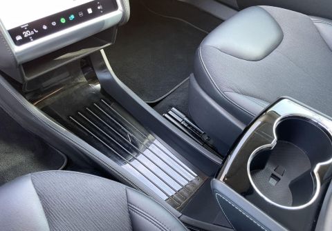 Tesla Model S S 85 / Free charging