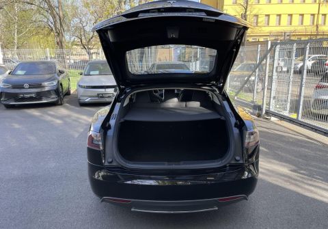 Tesla Model S S 85 / Free charging