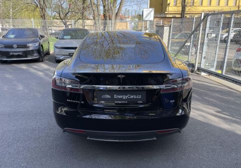 Tesla Model S S 85 / Free charging