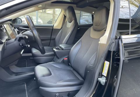 Tesla Model S S 85 / Free charging